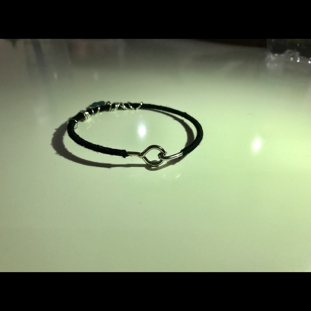 Paw print bangle - Picture 3 of 3